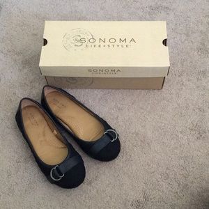 Like-New Sonoma Navy Blue Flats•Profits to Charity